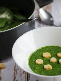Une photo de Velouté de feuilles de blettes