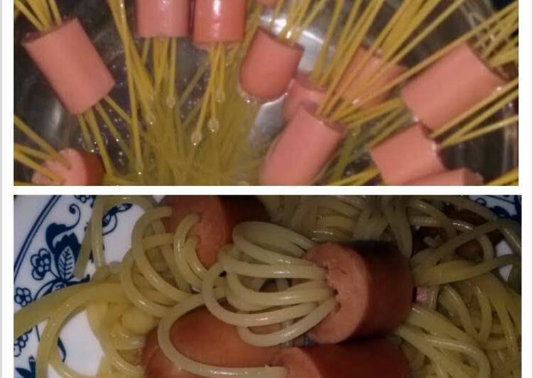 How to Prepare Super Quick Homemade spaghetti for kids  (spaghetti monsters)