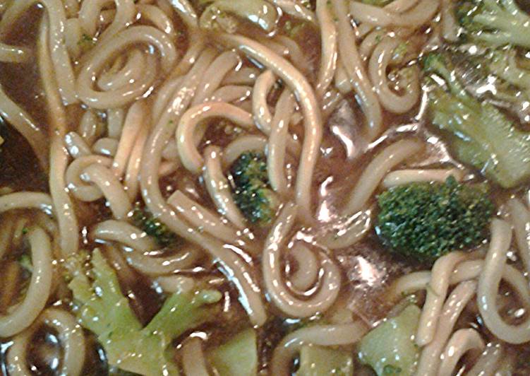Steps to Make Super Quick Homemade Udon and broccoli
