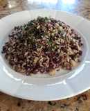 Ensalada de arroz crocante y lentejas