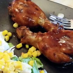 A picture of low calorie teriyaki chicken drumsticks.