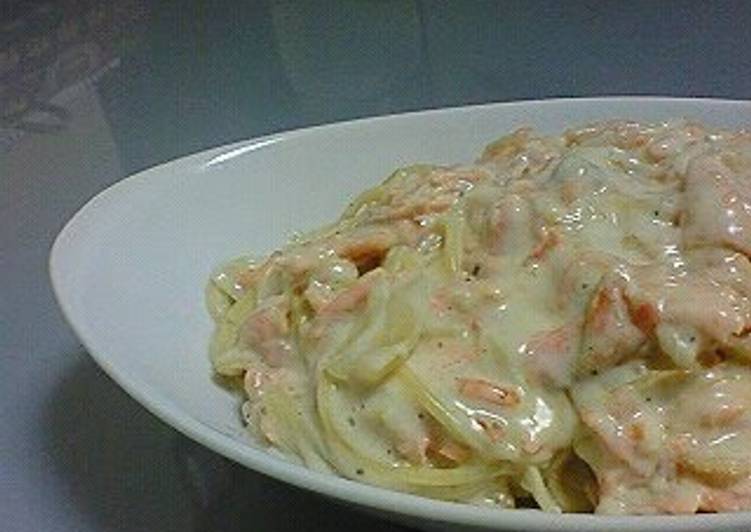 Easy Salmon Cream Pasta