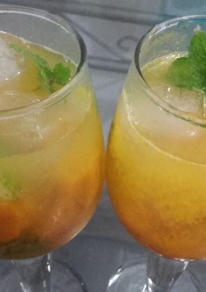 সোডা লেমন উইথ ম্যাংগো আইস রেসিপির প্রধান ছবি