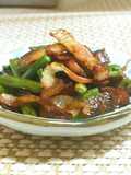 Quick and Easy! Garlic Shoots and Bacon Stir-Fry