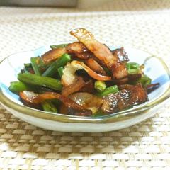 A picture of Quick and Easy! Garlic Shoots and Bacon Stir-Fry.