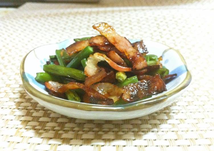 Simple Way to Prepare Any-night-of-the-week Quick and Easy! Garlic Shoots and Bacon Stir-Fry