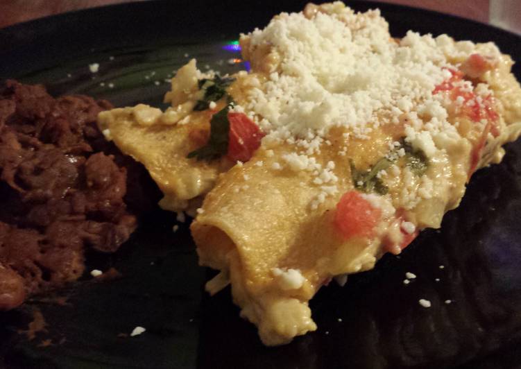 Recipe of Award-winning Enchiladas - Red or White Sauce