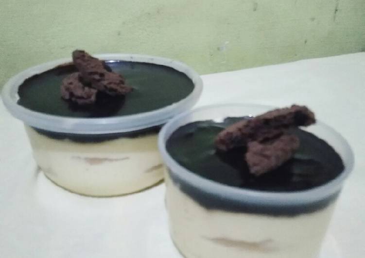 Eclair cake