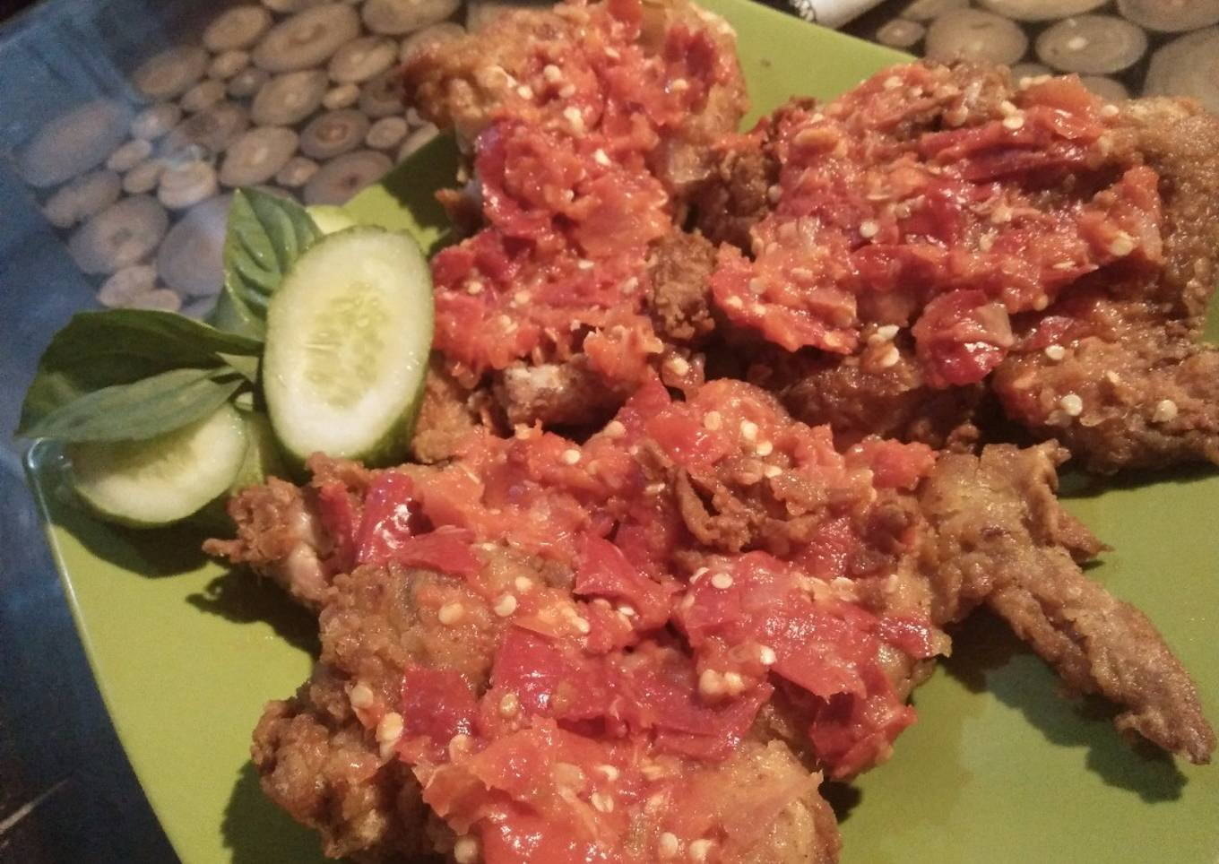Ayam Geprek Pedas