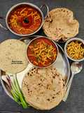 Phulka Roti - Kathiyawadi Sev Tameta Nu Shaak - Quick Easy Dhaba Style Chapati With Sev Tomato Curry