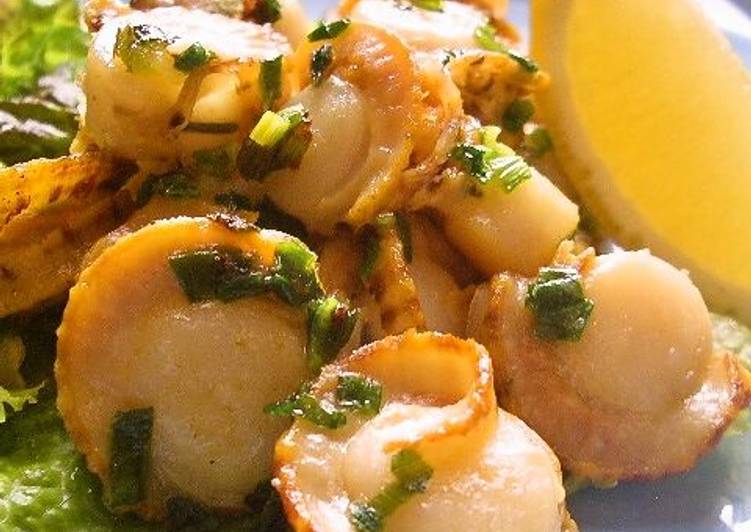 Recipe of Speedy Baby Scallops with Green Onions and a Salty, Lemon Sauce