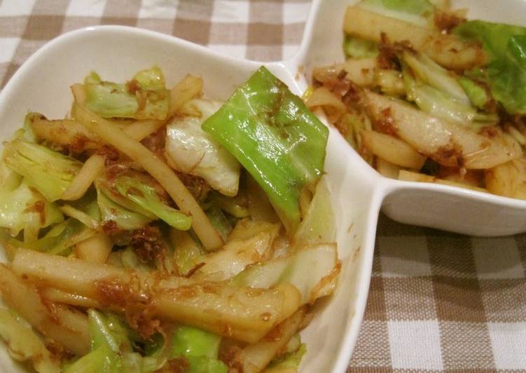Cabbage and Potato Stir Fried With Bonito Flakes