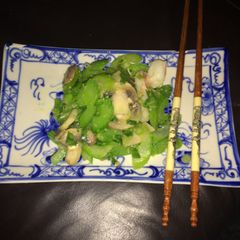 A picture of Celery Salad.