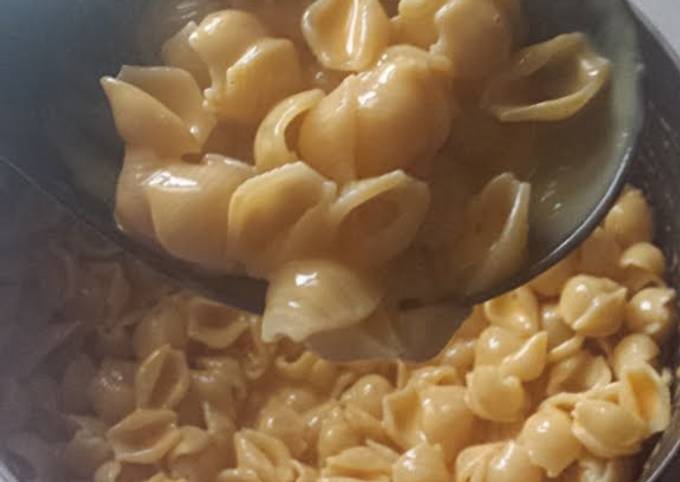 Steps to Prepare Speedy Creamy macaroni and cheese