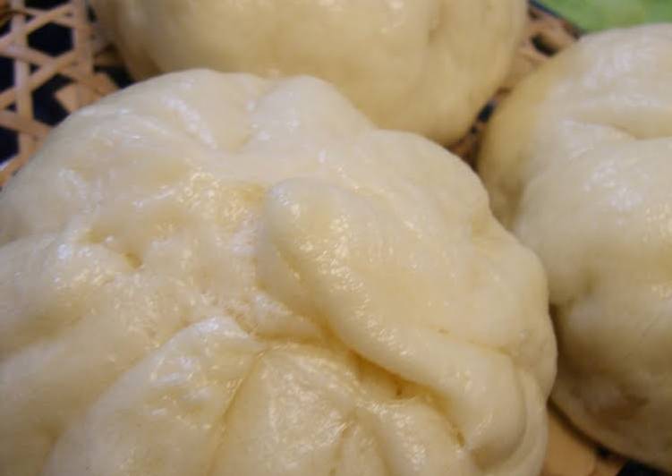 Steps to Prepare Homemade Juicy Nikuman (Steamed Pork Buns) in a Bread Maker