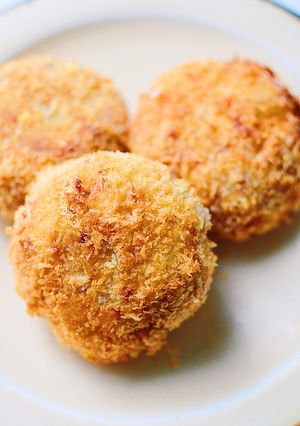 A picture of Easy! Basic Potato and Ground Meat Croquettes.