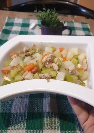 صورة لوصفة خضار سوتيه بالدجاج 😋
