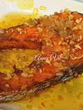 Cá hồi sốt nước mắm