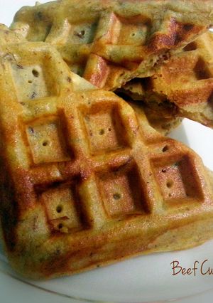 A picture of Beef Curry Waffle.