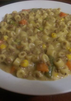 A picture of Loaded Cheeseburger Soup.