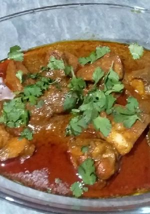 A picture of Chicken gravy.