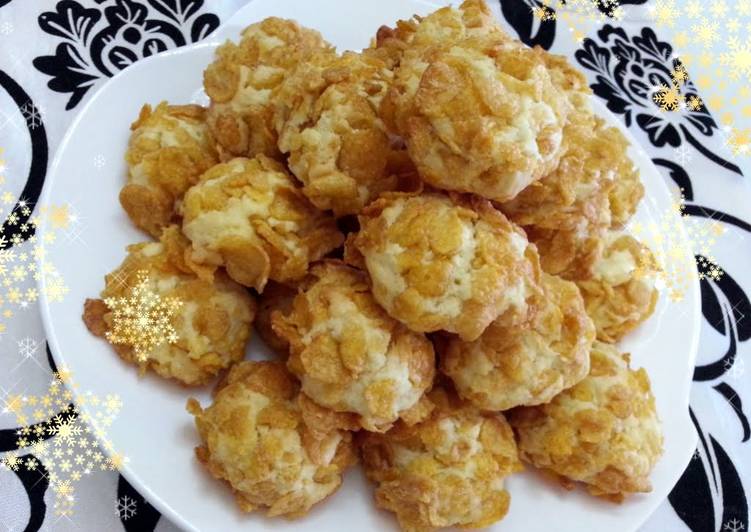 Simple Way to Prepare Homemade Corn Flakes Cookies