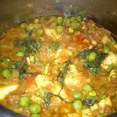 A picture of Matar paneer(paneer with green peas).