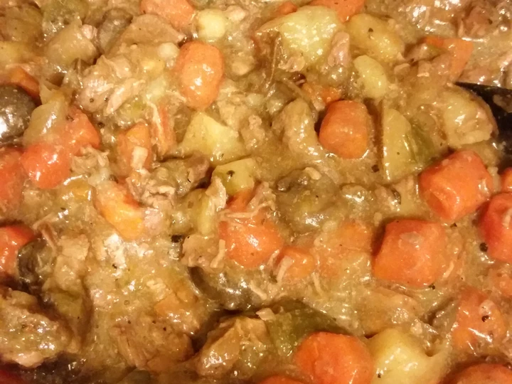 Easy Steps to Make Recipes Peppery Crockpot Beef Stew the Can Spoil the Tongue Make You Drink.