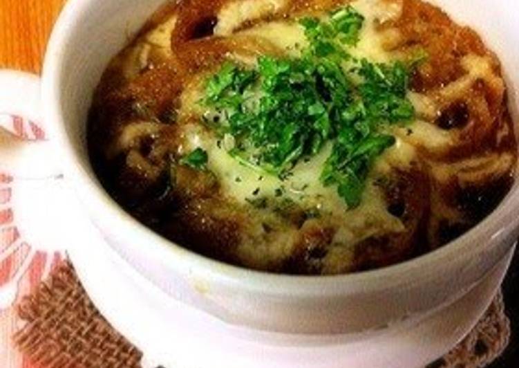 How to Make Super Quick Authentic Onion Gratin Soup