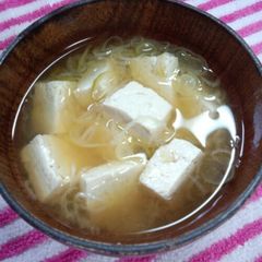 A picture of Miso Soup with Firm Tofu.