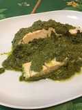 Pavés de saumon sauvage crème de fanes de radis, ail et curry