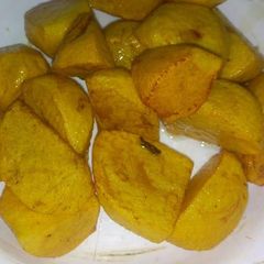 A picture of Fried potatoes.