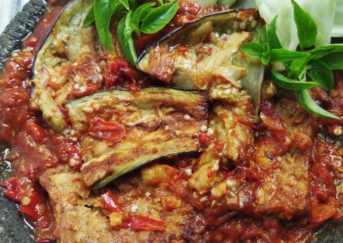 Resep Terong Dan Tempe Penyet Sambal Terasi Oleh Daniar Cookpad