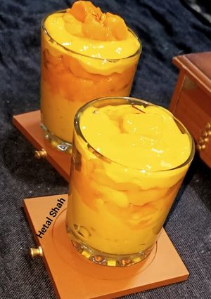 मैंगो श्रीखंड(Mango shrikhand recipe in Hindi) रेसिपी मुख्य फोटो