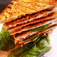 A picture of Chicken Tikka mayo Sandwich.