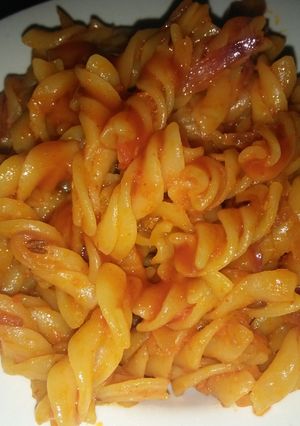 पास्ता (pasta recipe in Hindi) रेसिपी मुख्य फोटो