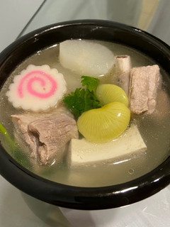 白玉蘿蔔皇帝豆排骨湯(土鍋料理) 的食譜成品照片