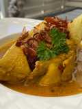 Tipat Kare Ayam Bali