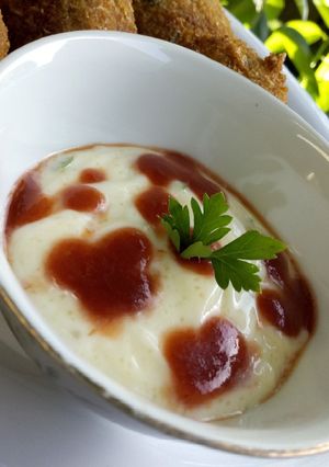 A picture of Dipping Sauce.