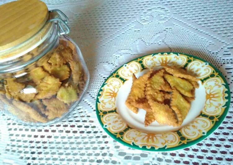 Cara Gampang Menyiapkan Kripik Bawang &amp; Sayur yang Enak