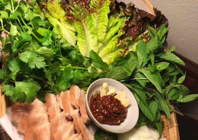 Recipe of Speedy A Vi-Kor Lettuce Wrap(Vietnamese-Korean Saang Choo Ssaam)