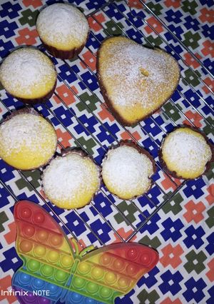 A picture of Orange cake.
