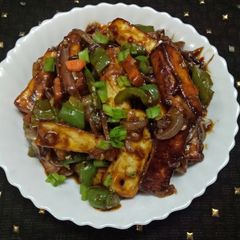 A picture of Dry Paneer chilli.