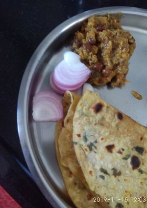 A picture of Black chana gravy in dhaba style.