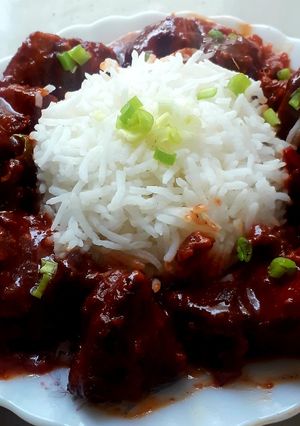 A picture of Schezwan chicken.