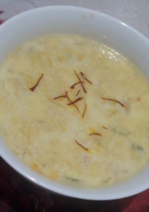 A picture of Sheer khurma.
