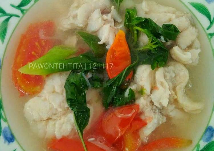Langkah Mudah untuk memasak Ikan Kuah Asam khas Manado yang Lezat