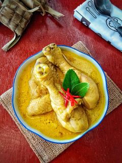 Foto resep Opor Ayam Bumbu Kuning