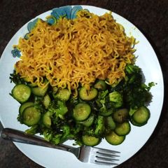 A picture of Pasta vegetable dinner 😋.