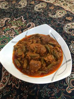عکسی از دستور خورشت لوبیا سبز